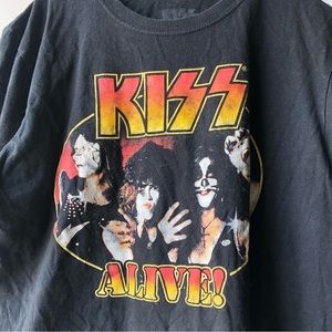 🪴 KISS Alive! Vintage Photograph Heavy Groove Metal Rock Music Band T Shirt